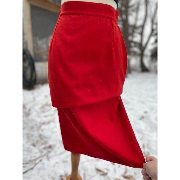 Vintage Gianni Versace Red Pencil Skirt Asymetric Tiered Sz 40 - Picture 7 of 7